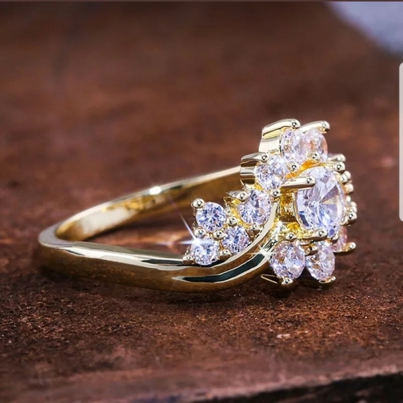 New 18k gold Plated S925 white sapphire ring - Picture 4 of 7